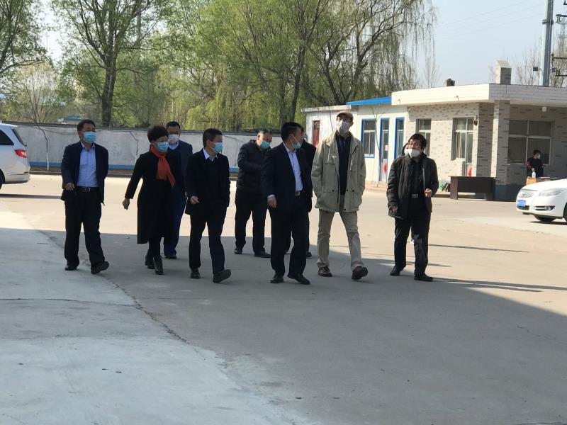 省自動化學(xué)會、省工程師協(xié)會專家到安丘博陽機(jī)械進(jìn)行調(diào)研