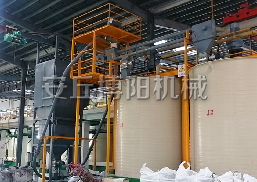 安丘博陽(yáng)工業(yè)鹽噸袋拆包機(jī)的特點(diǎn)是什么？