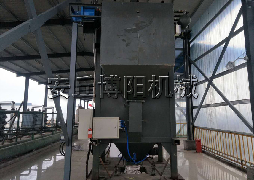 除塵灰噸袋拆包機(jī)的具體優(yōu)勢主要有哪些？