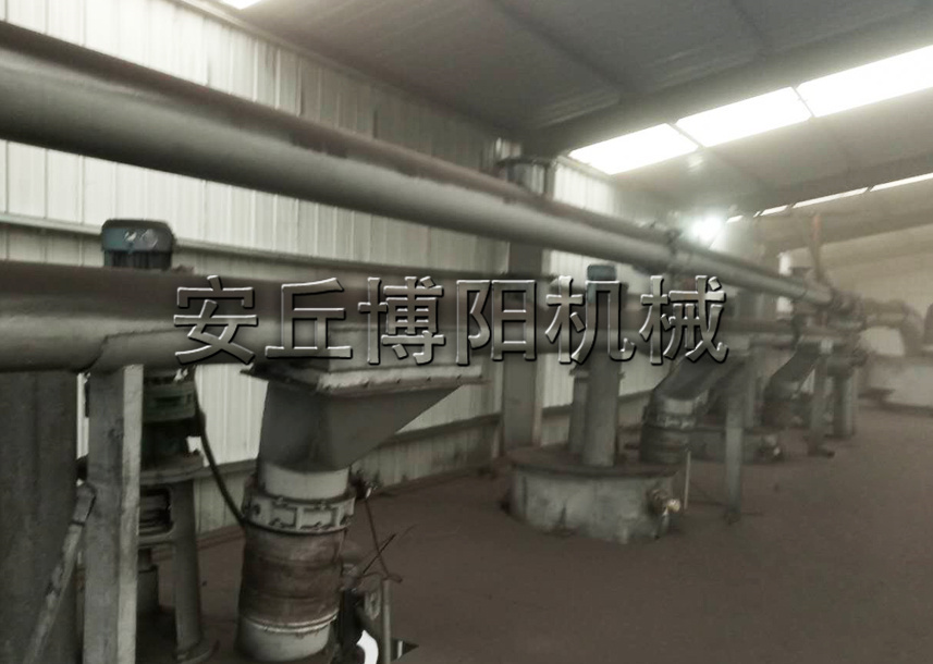 碳素管鏈?zhǔn)捷斔蜋C(jī)的優(yōu)勢特點(diǎn)是什么？