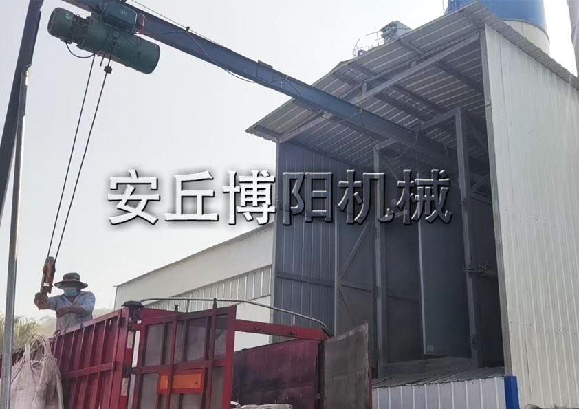 水泥噸袋拆包機可以解決哪些煩惱呢？